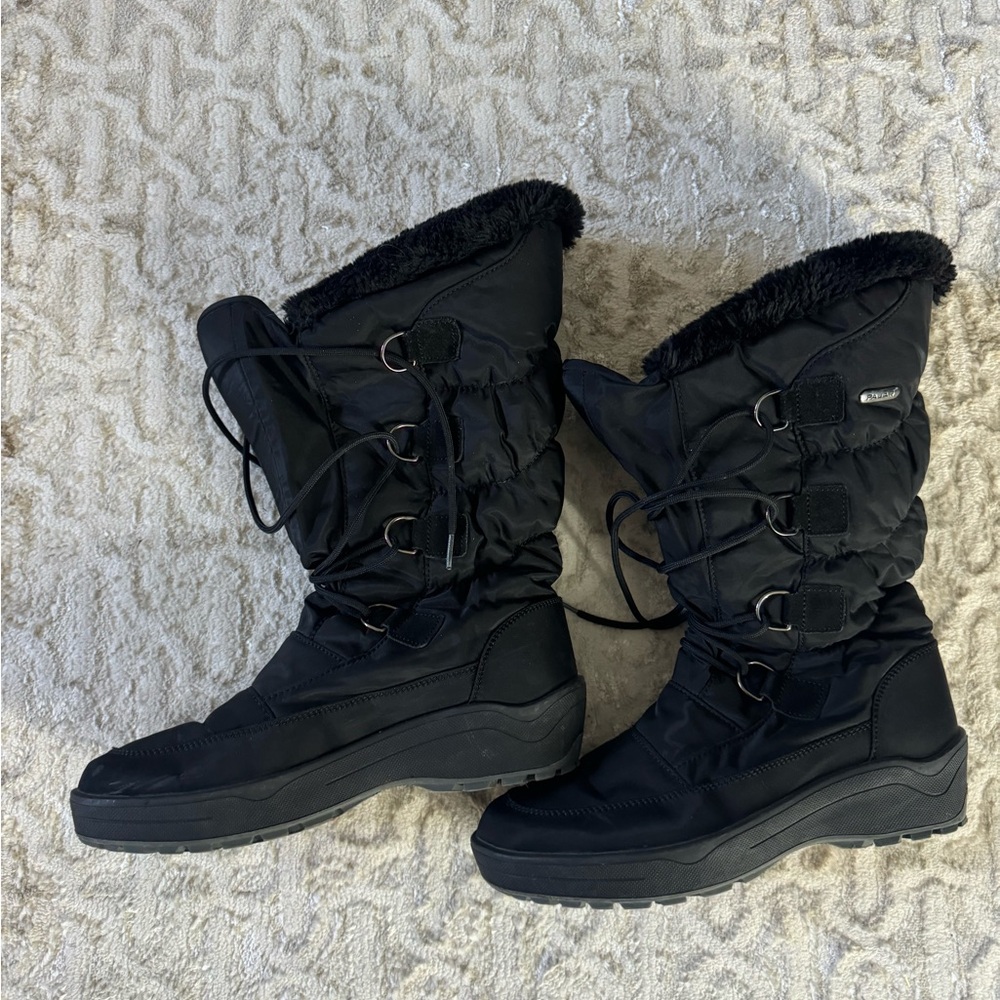 Women's Black Winter Boots